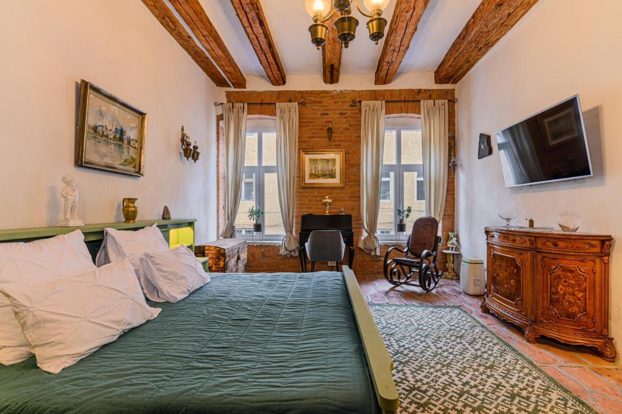 Koa - Goli 2bdr W Terrace * Brașov